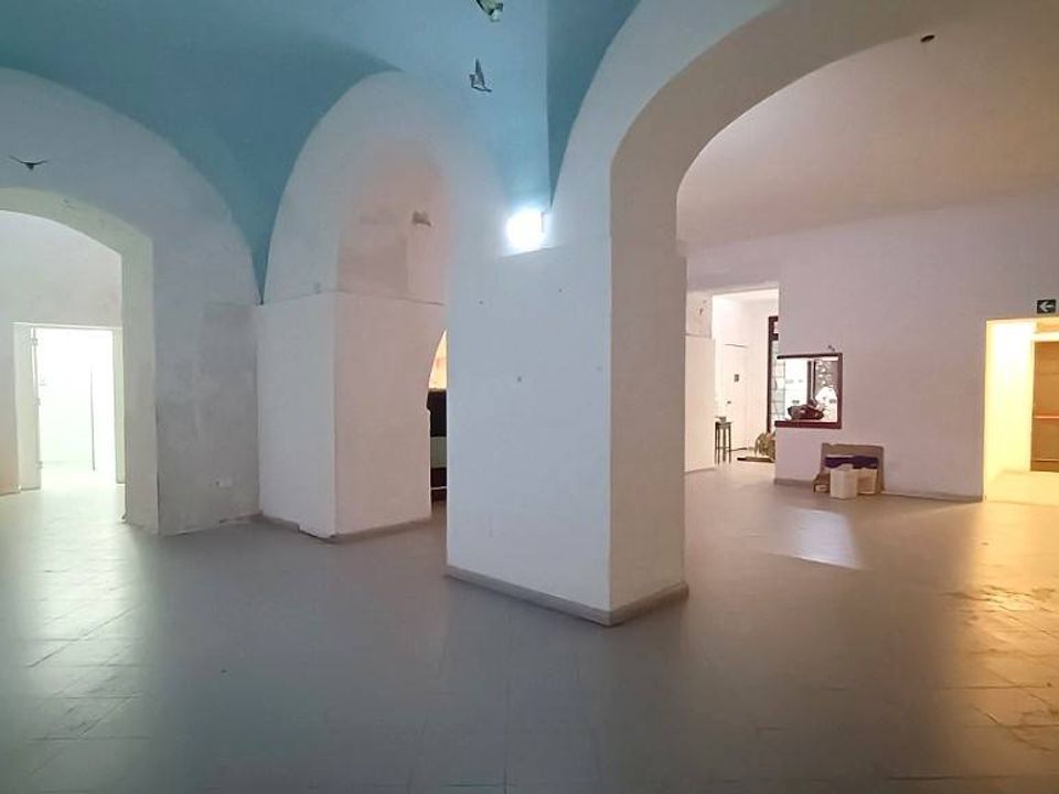 L'establiment comercial a Palermo, Palermo - foto 1
