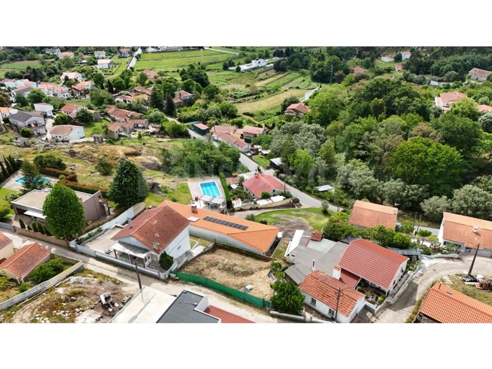 Helårsgrund i Caminha, Viana do Castelo - foto 1