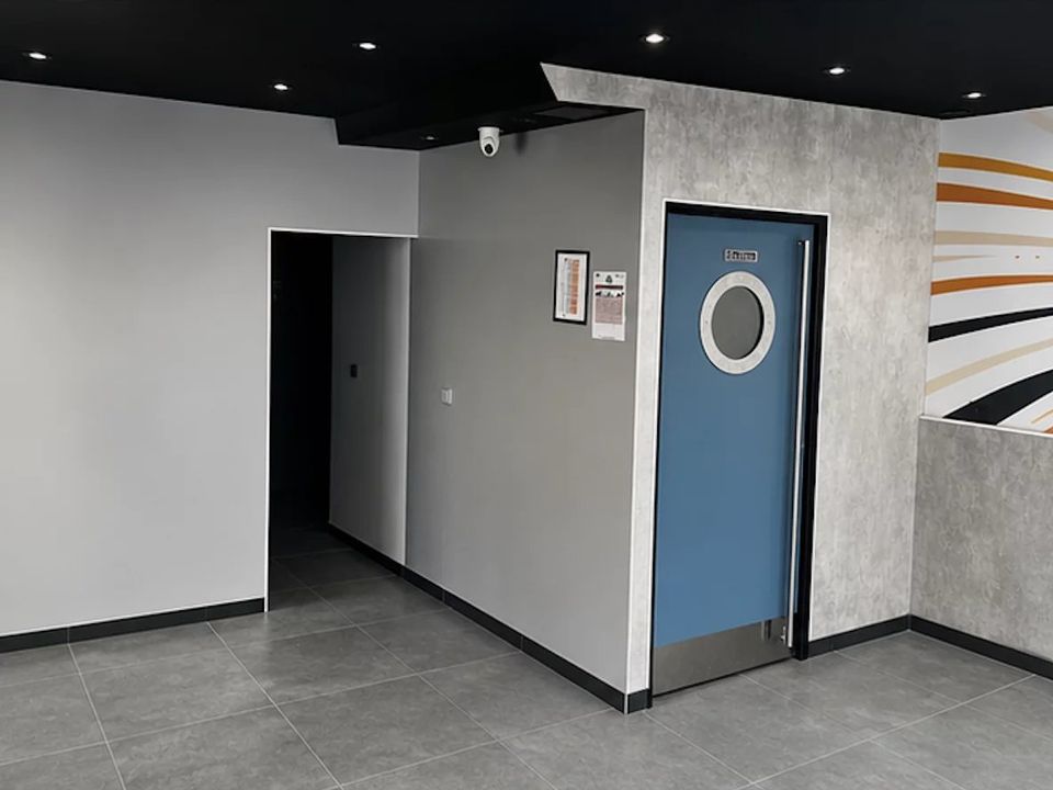 Erhvervsejendom i Villemomble, Seine-Saint-Denis - foto 2