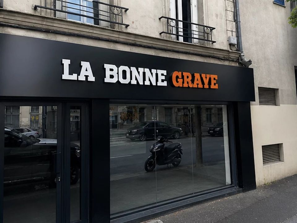 Erhvervsejendom i Villemomble, Seine-Saint-Denis - foto 4