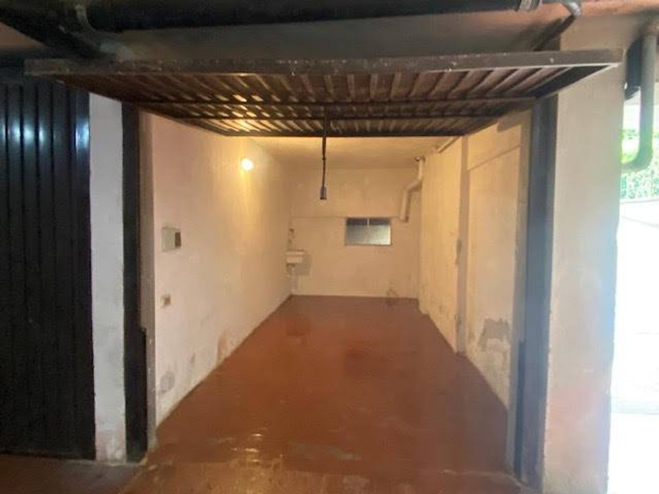 Parkeringsplads i Albisola Superiore, Savona - foto 2