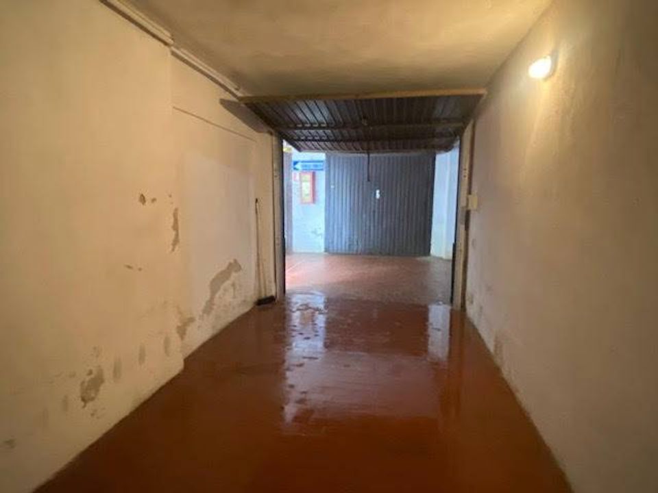 Parkeringsplads i Albisola Superiore, Savona - foto 5