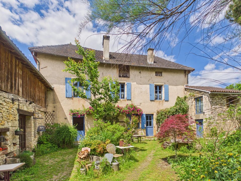 Villa i Saint-Cirq-Lapopie, Lot - foto 1