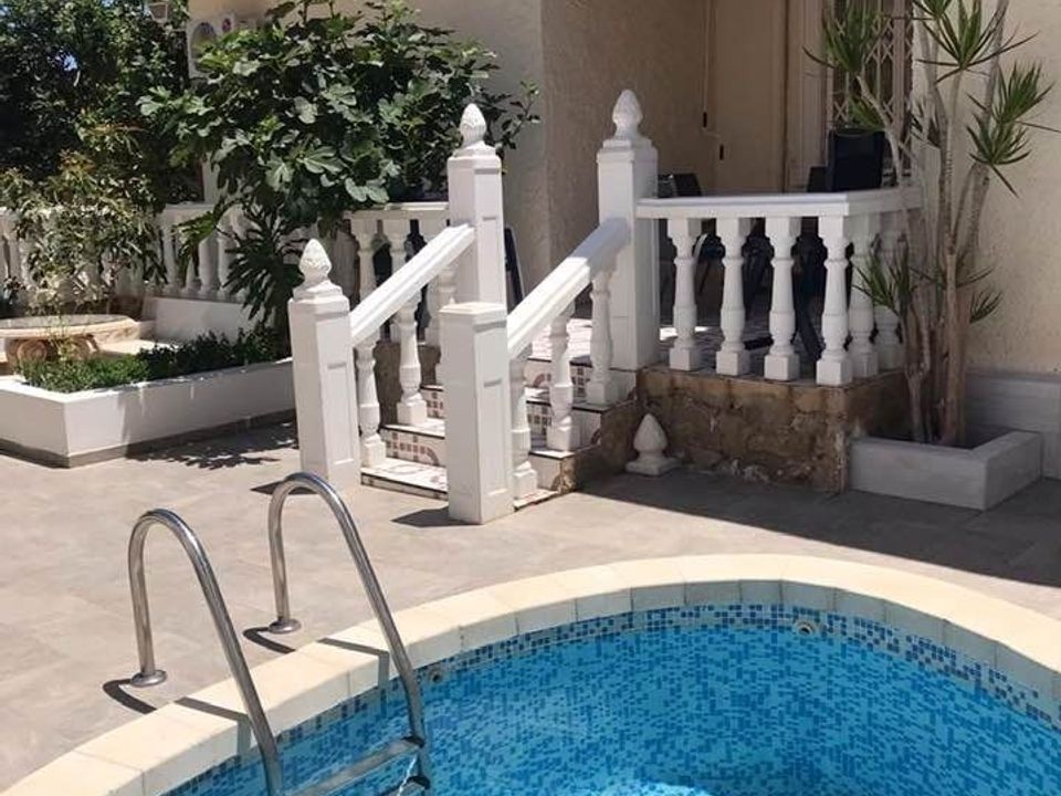 Villa i Torrevieja, Alicante - foto 1