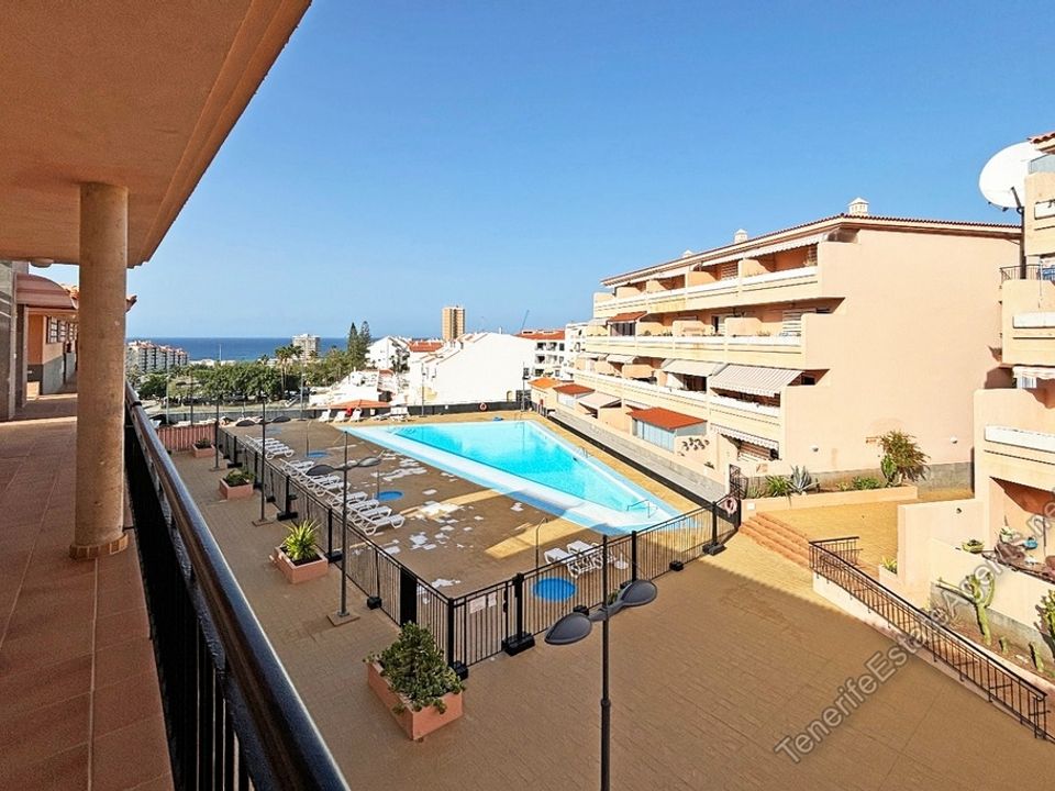Lejlighed i Playa De Los Cristianos, Tenerife - foto 1