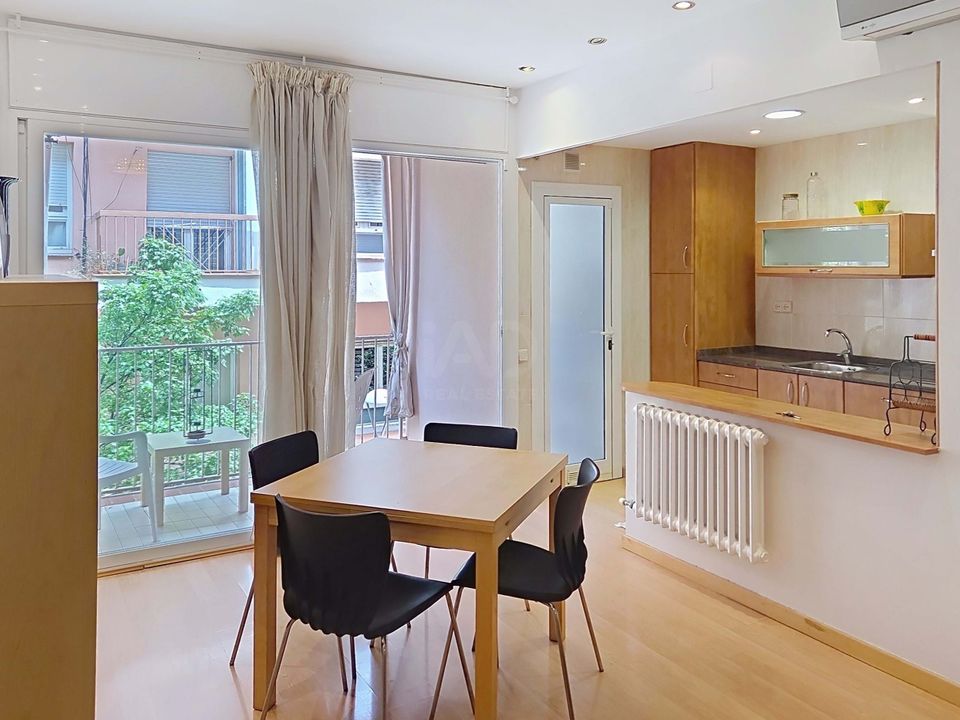 Lejlighed i Barcelona, Barcelona - foto 3