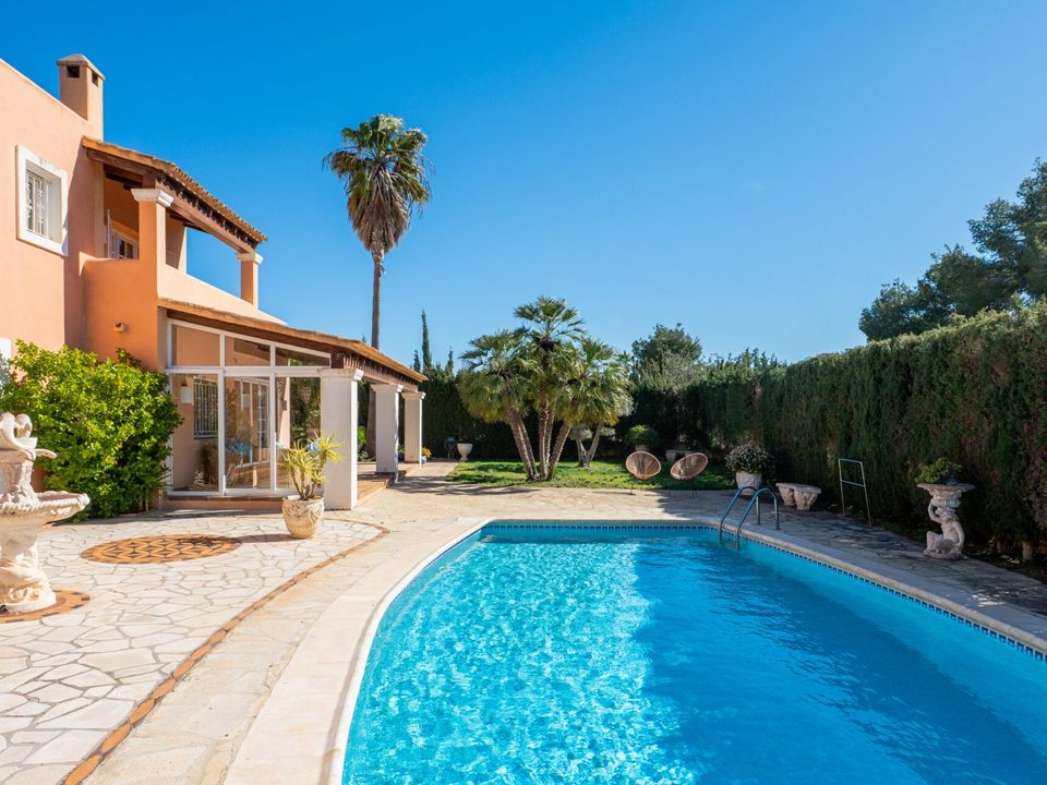 Villa i Santa Eulalia Del Rio, Ibiza - foto 2