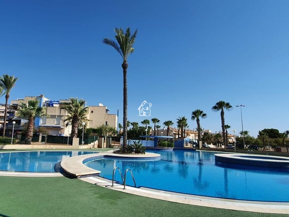 Lejlighed i Orihuela Costa, Alicante - foto 1