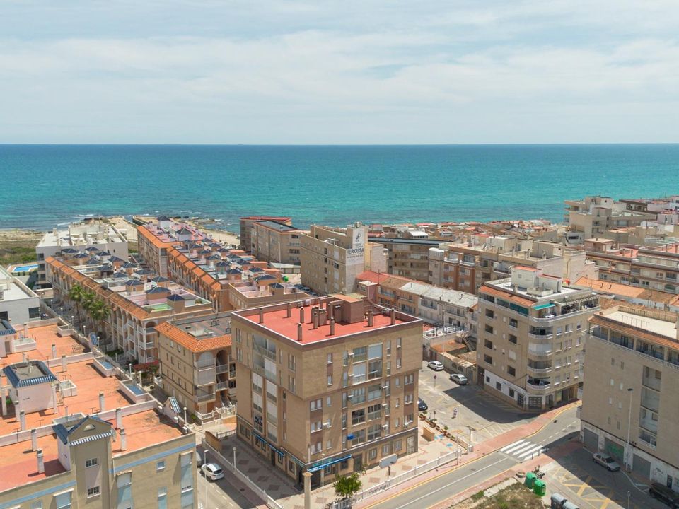 Lejlighed i Torrevieja, Alicante - foto 1