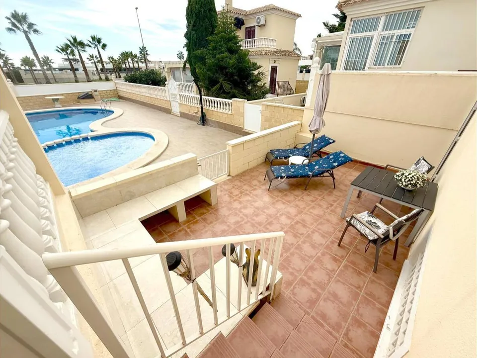 Villa i Orihuela Costa, Alicante - foto 2