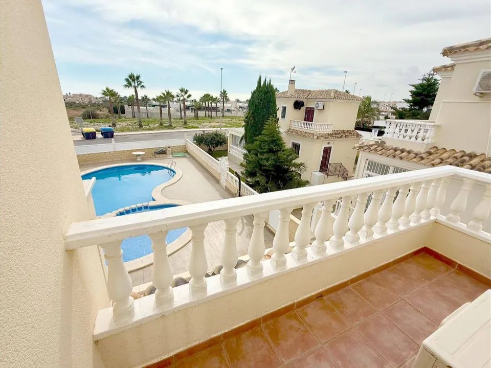 Villa i Orihuela Costa, Alicante - foto 3