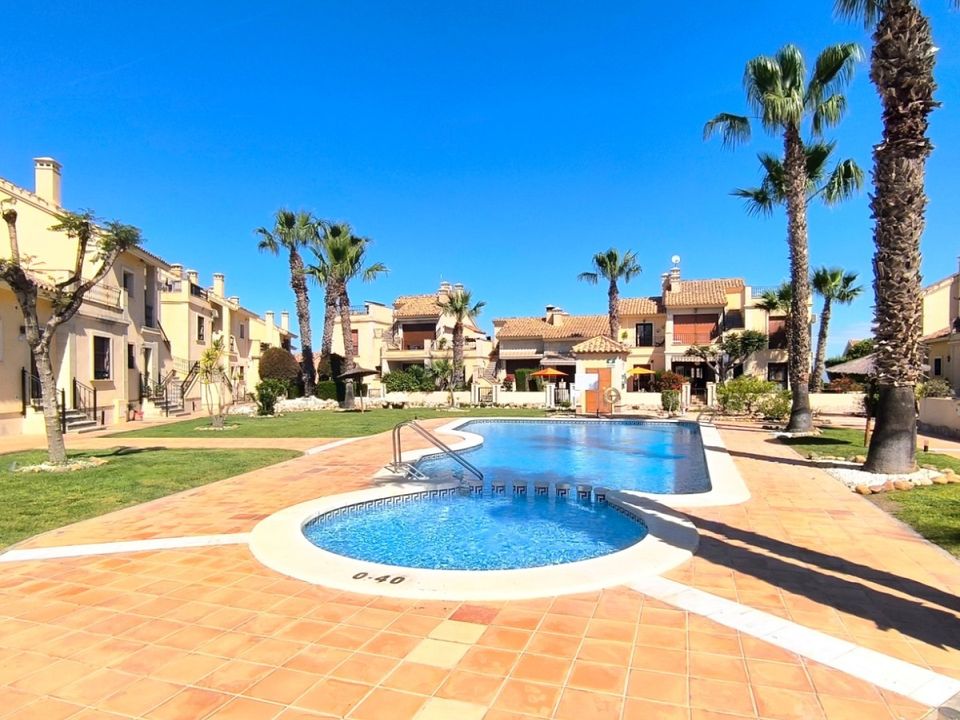 Bungalow i Algorfa, Alicante - foto 1