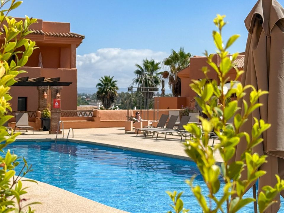 Leilighet i El Paraiso, Malaga - bilde 1