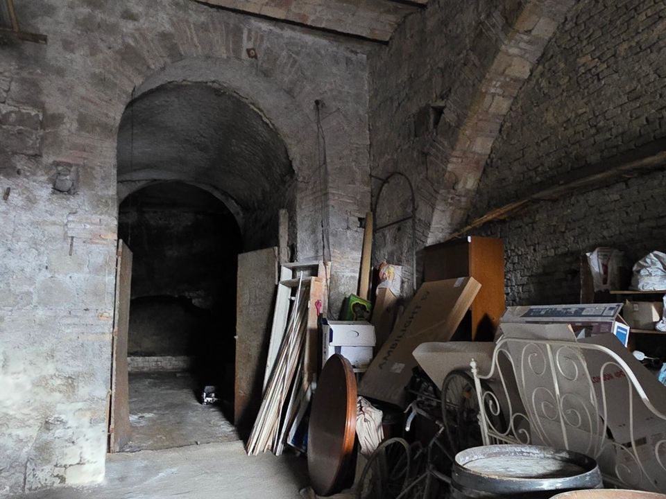 Garage in Morlupo, Rome - photo 5