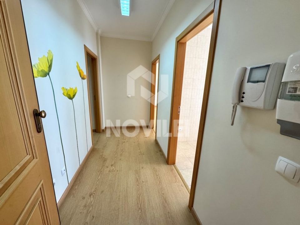 Erhvervsejendom i Leiria, Leiria - foto 1