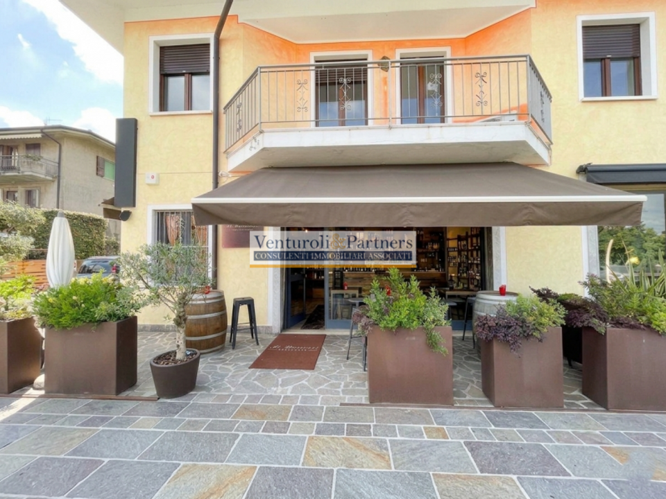 Erhvervsejendom i Lonato del Garda, Brescia - foto 2