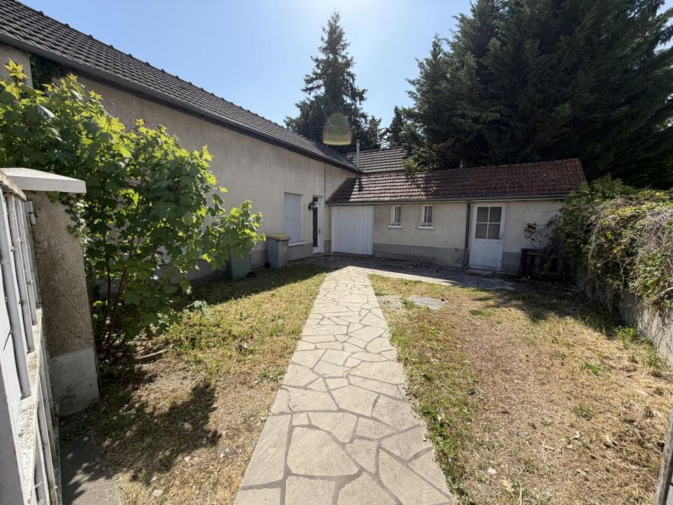 Villa i Saint-Jean-le-Blanc, Loiret - foto 1