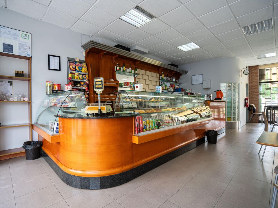 Erhvervsejendom i Alverca do Ribatejo, Lisbon - foto 4