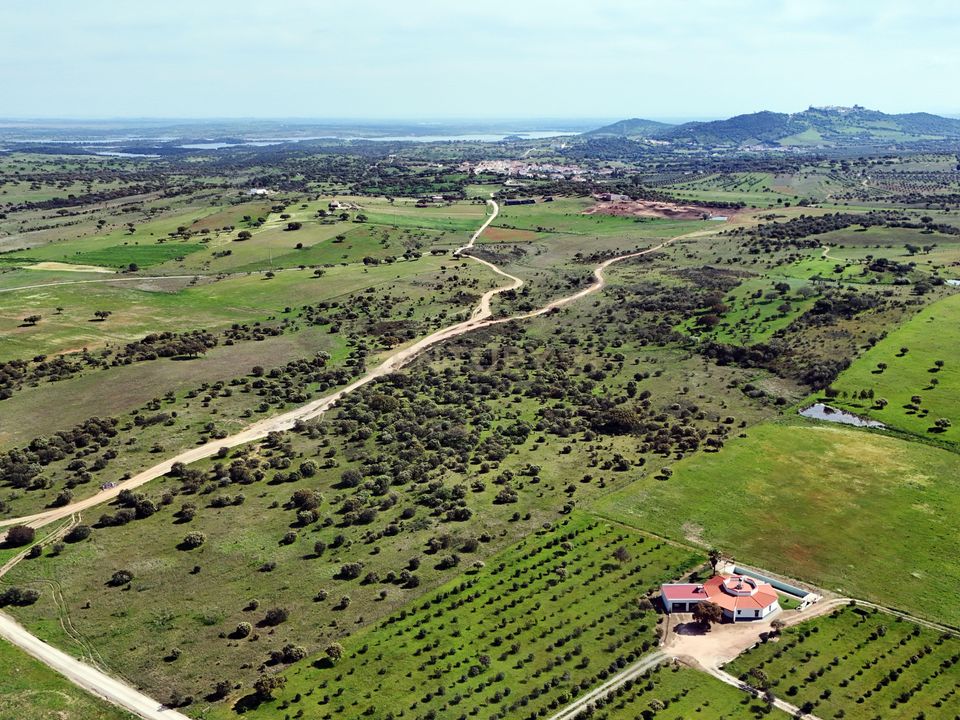 Helårsgrund i Reguengos de Monsaraz, Evora - foto 2