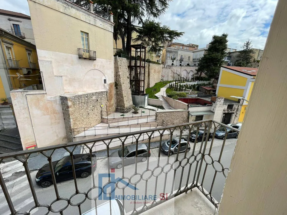 Apartment in Benevento, Benevento - photo 1