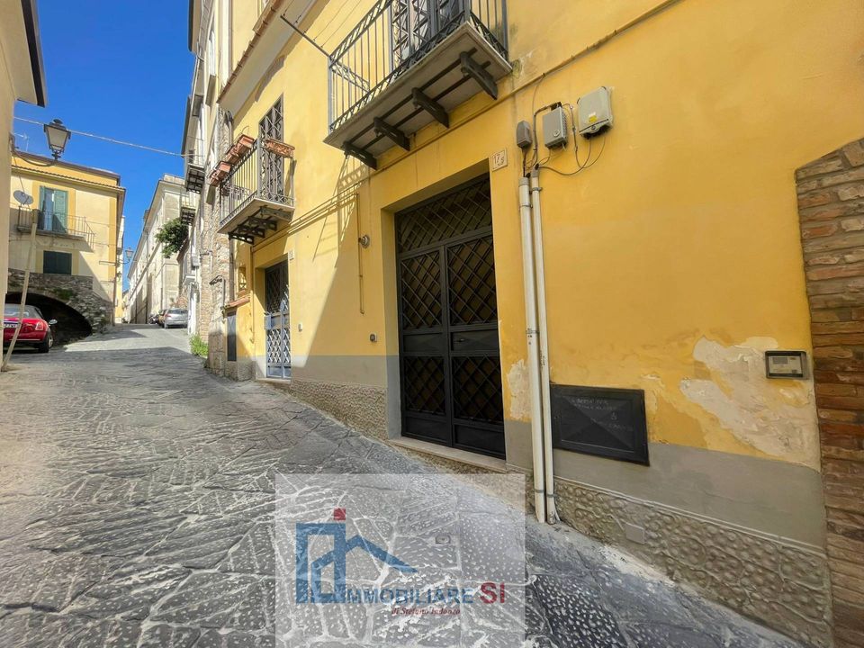 Lejlighed i Benevento, Benevento - foto 1