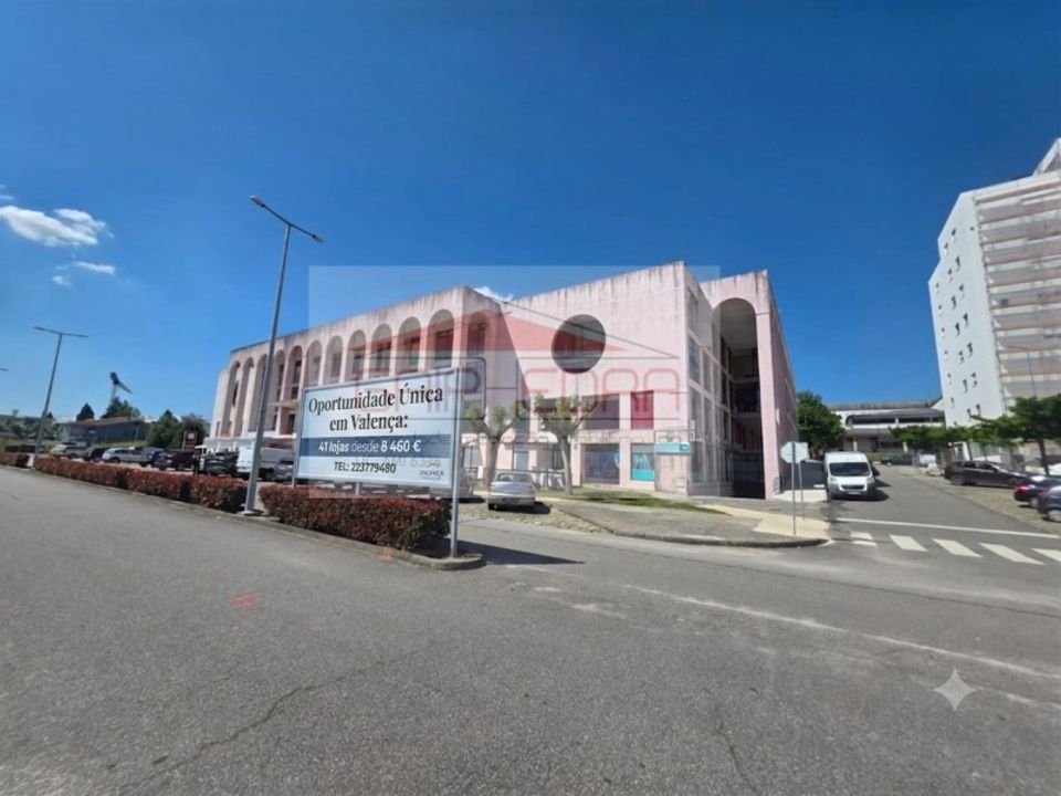 Erhvervsejendom i Valenca, Viana do Castelo - foto 1