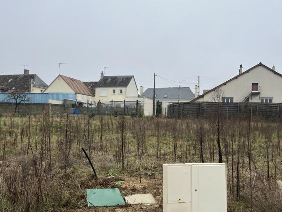 Helårsgrund i Moncé-en-Belin, Sarthe - foto 1