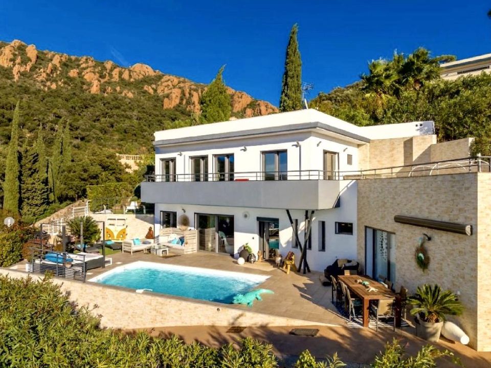 Villa i Saint-Raphaël, Var - foto 1
