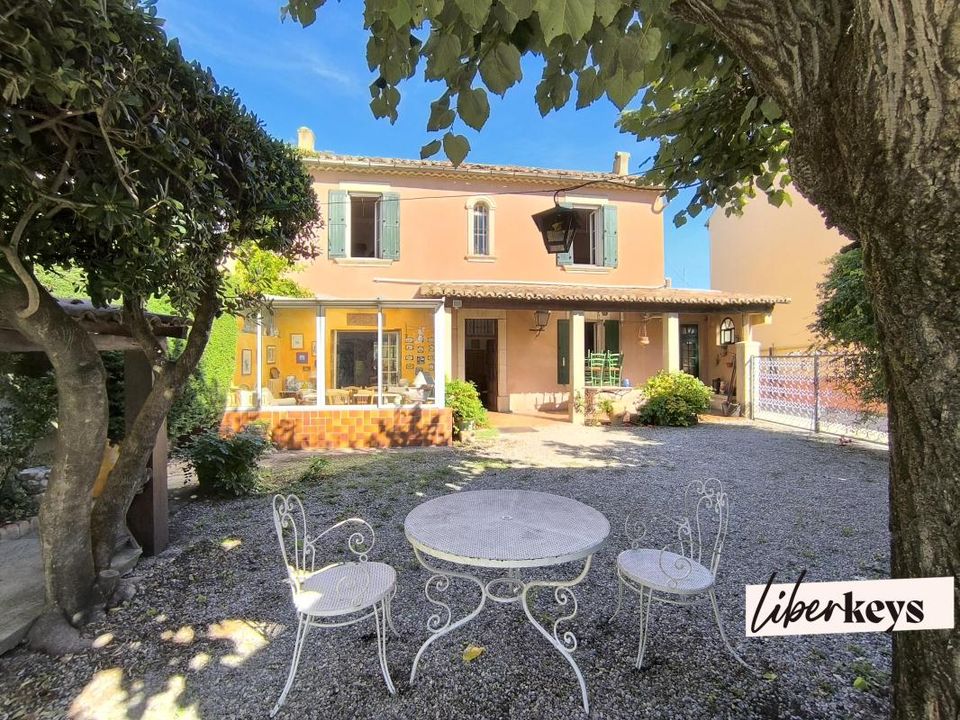 Villa i Le Pontet, Vaucluse - bilde 1
