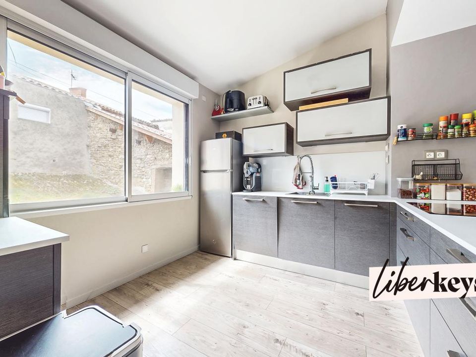 Landsbyhus i Taluyers, Rhone - foto 3
