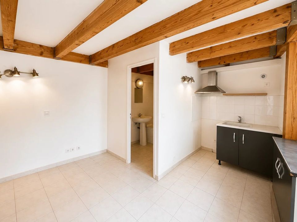 Lejlighed i Saint-Maximin-la-Sainte-Baume, Var - foto 1