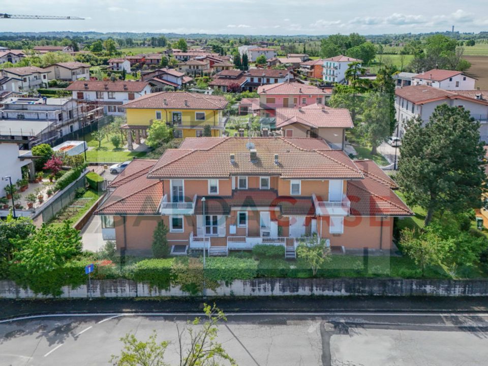 Lejlighed i Sirmione, Brescia - foto 3