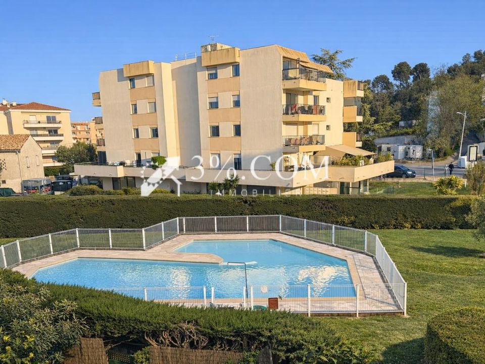 Lejlighed i Cagnes-sur-Mer, Alpes-Maritimes - foto 1