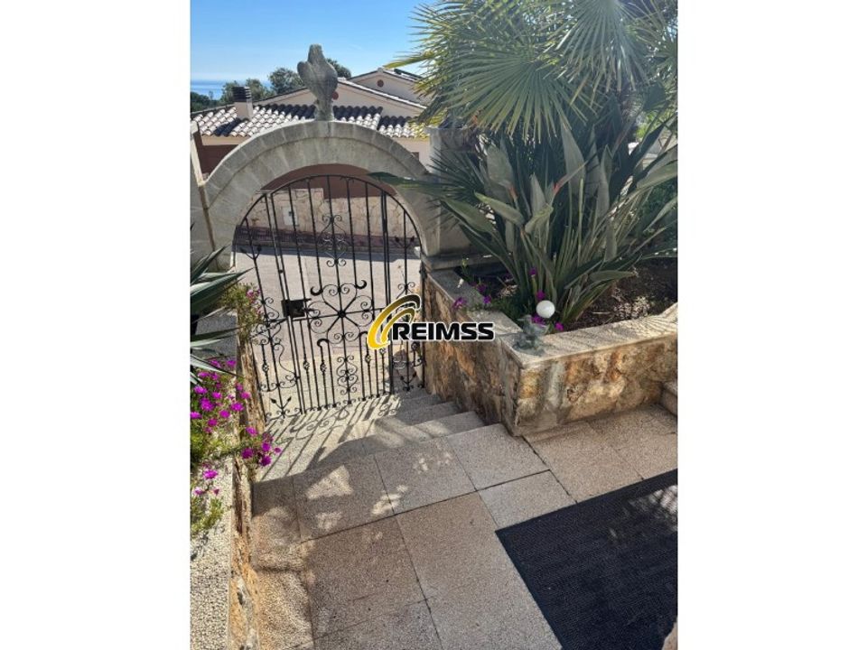 Villa i Canyelles (Ayto Lloret Mar), Gerona - foto 5