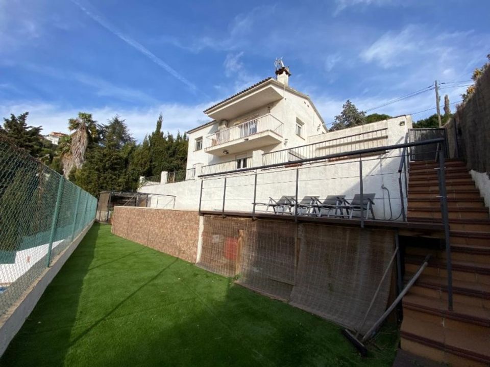 Villa a Rocagrossa, Gerona - foto 1