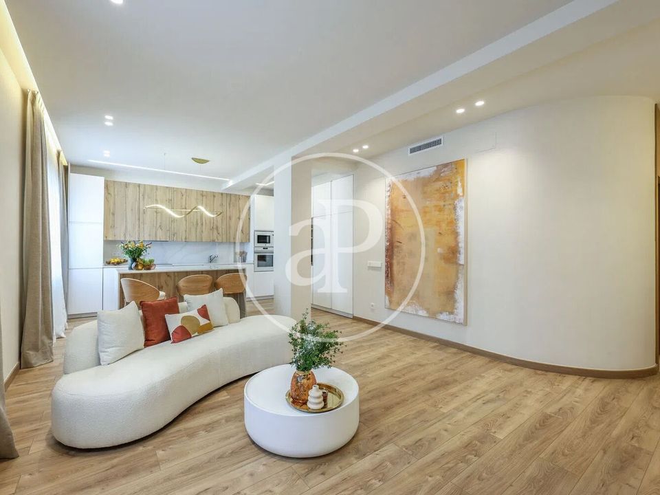 Apartment in Madrid, Madrid - photo 3