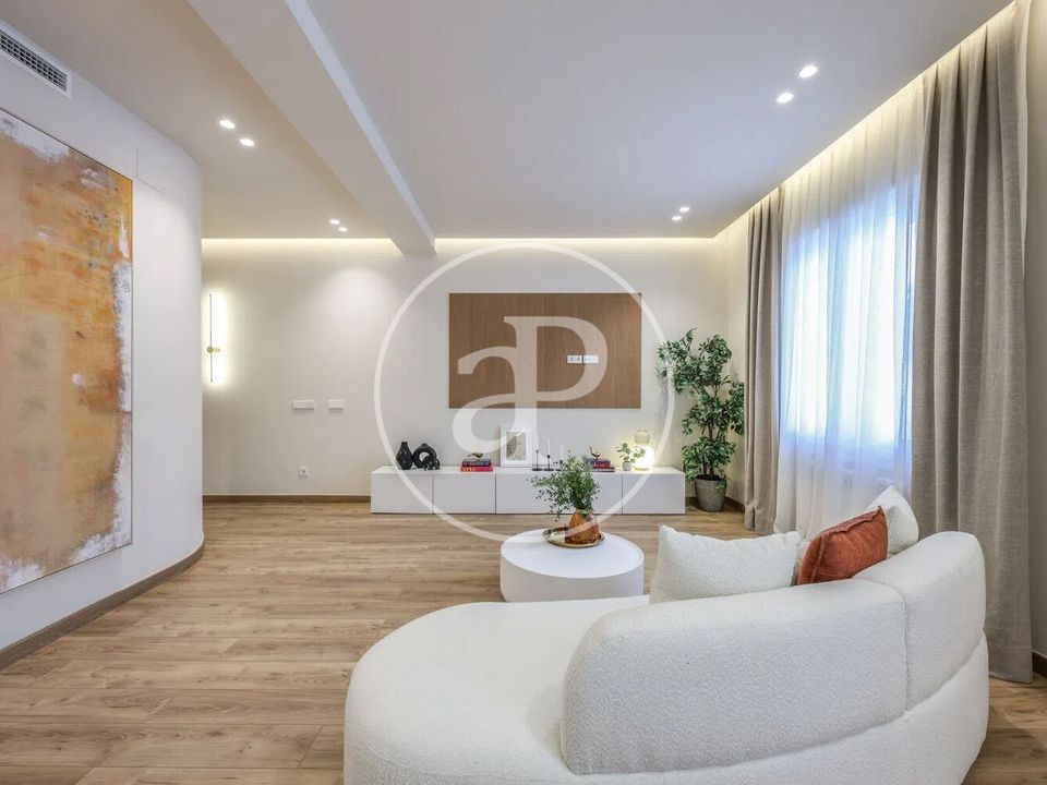 Apartment in Madrid, Madrid - photo 4