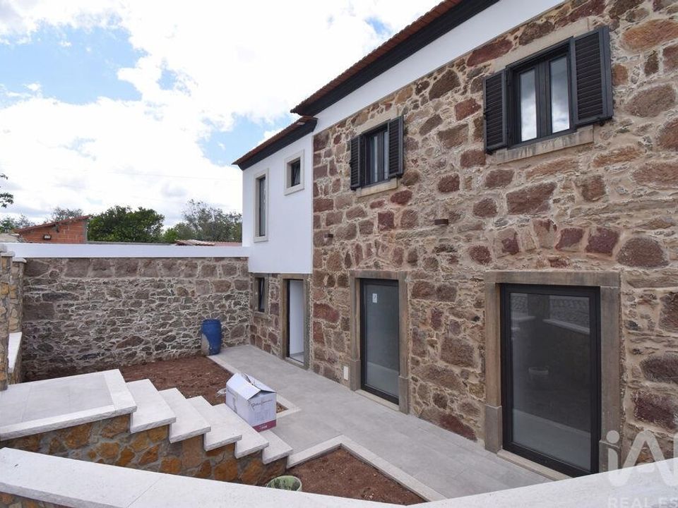 Casa de pueblo en Penela, Coimbra - foto 3