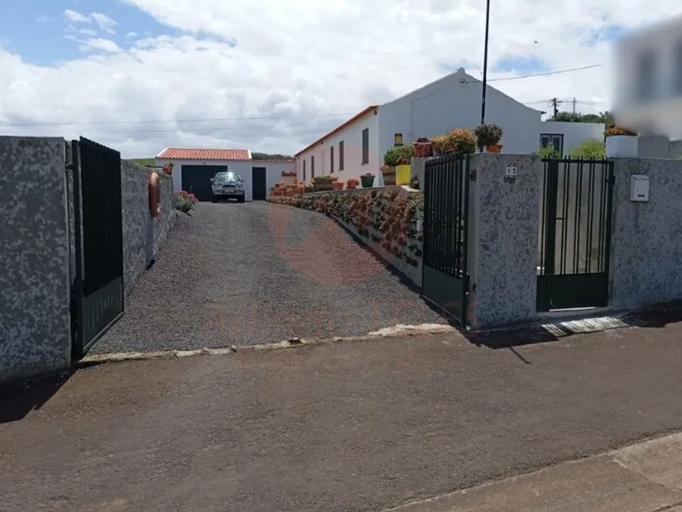 Byhus i Vila da Praia da Vitoria, Terceira - foto 1