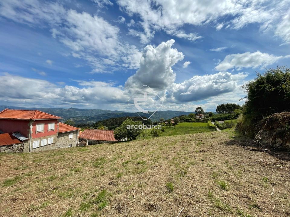 Terreno en Arcos de Valdevez, Viana do Castelo - foto 1