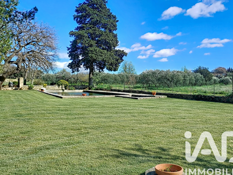 Villa in Oppède, Vaucluse - photo 2