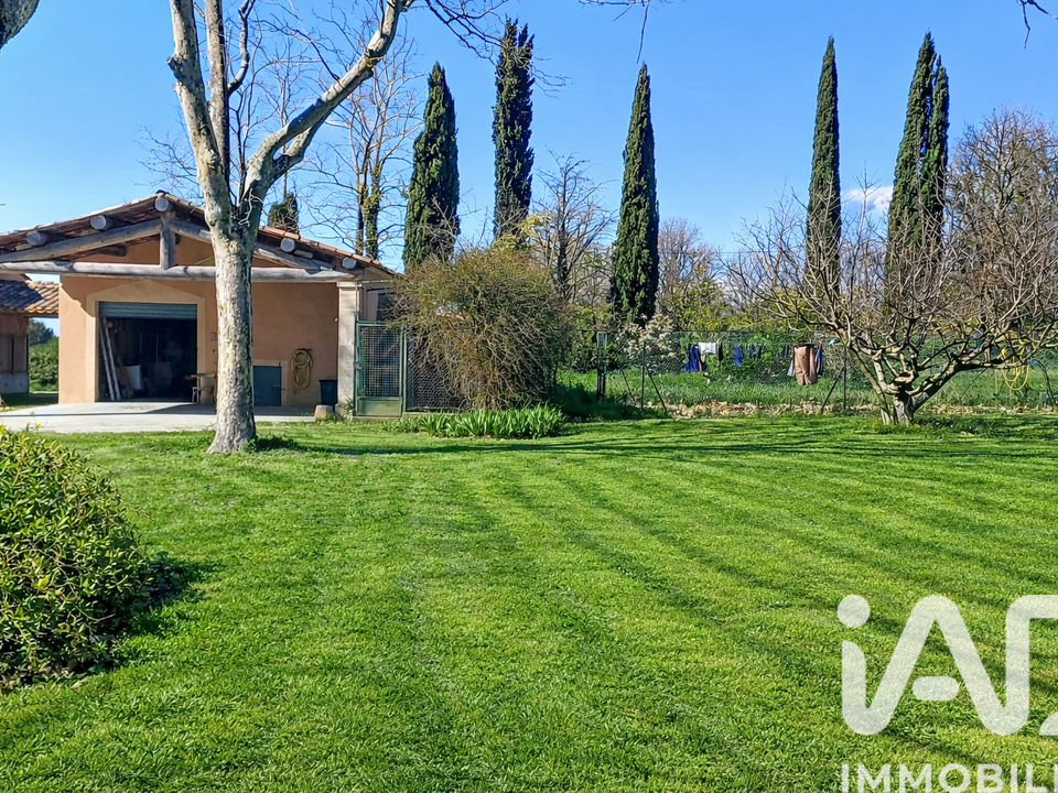 Villa in Oppède, Vaucluse - photo 3