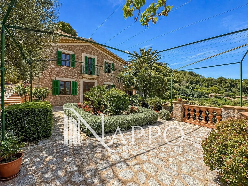 Villa i Soller, Mallorca - bilde 1