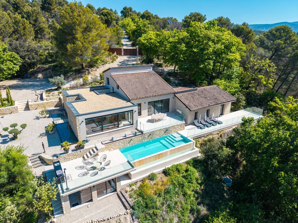 Villa i Malemort-du-Comtat, Vaucluse - foto 1