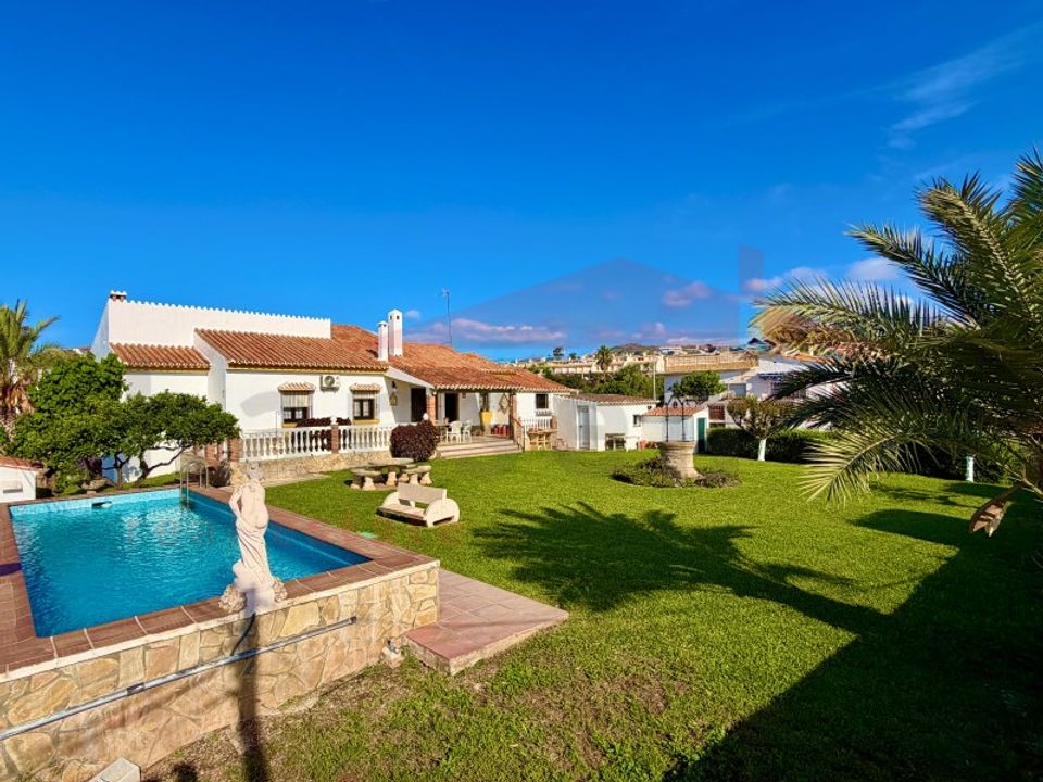 Villa i Anoreta, Malaga - foto 1