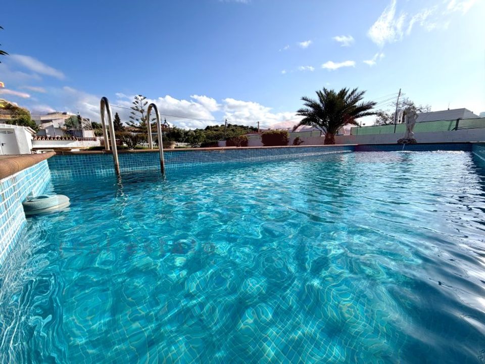 Villa i Anoreta, Malaga - foto 2