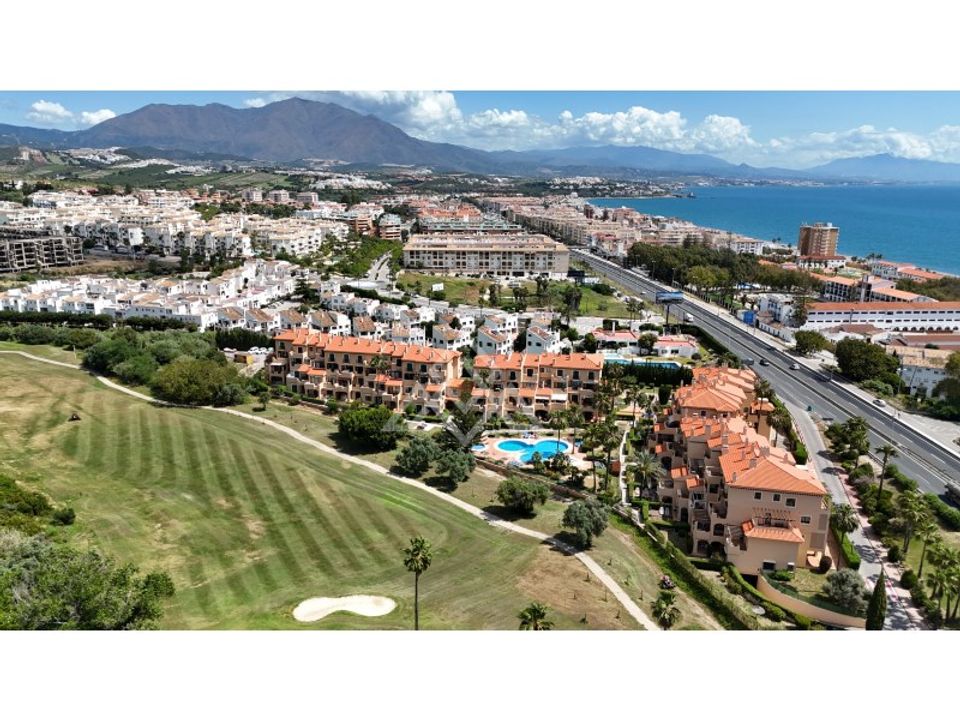 Penthouse i La Duquesa, Malaga - foto 1