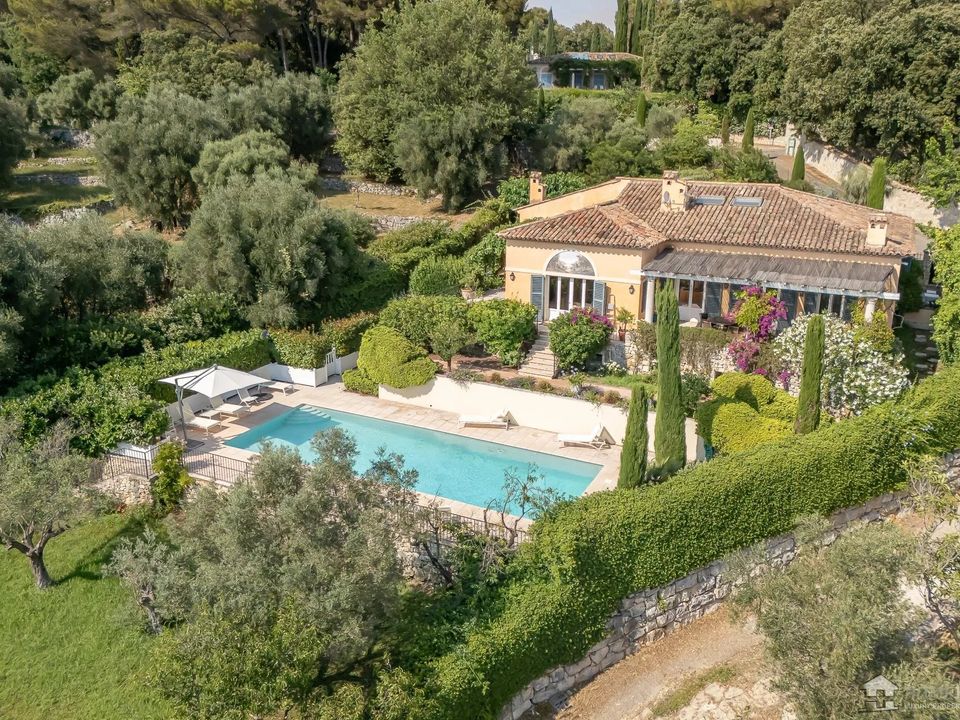 Villa i La Colle-sur-Loup, Alpes-Maritimes - foto 2