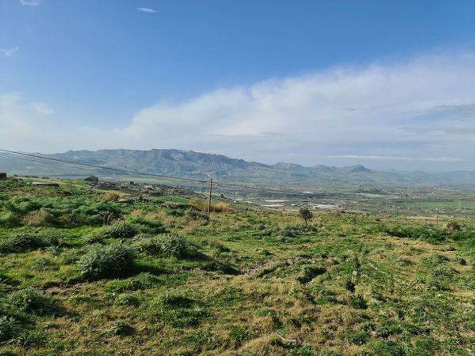 Helårsgrund i Adrano, Catania - foto 4