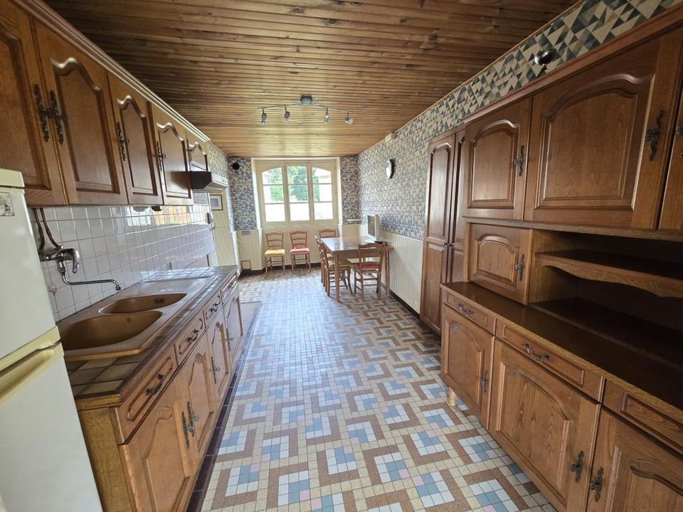 Landejendom i Auvers-le-Hamon, Sarthe - foto 3